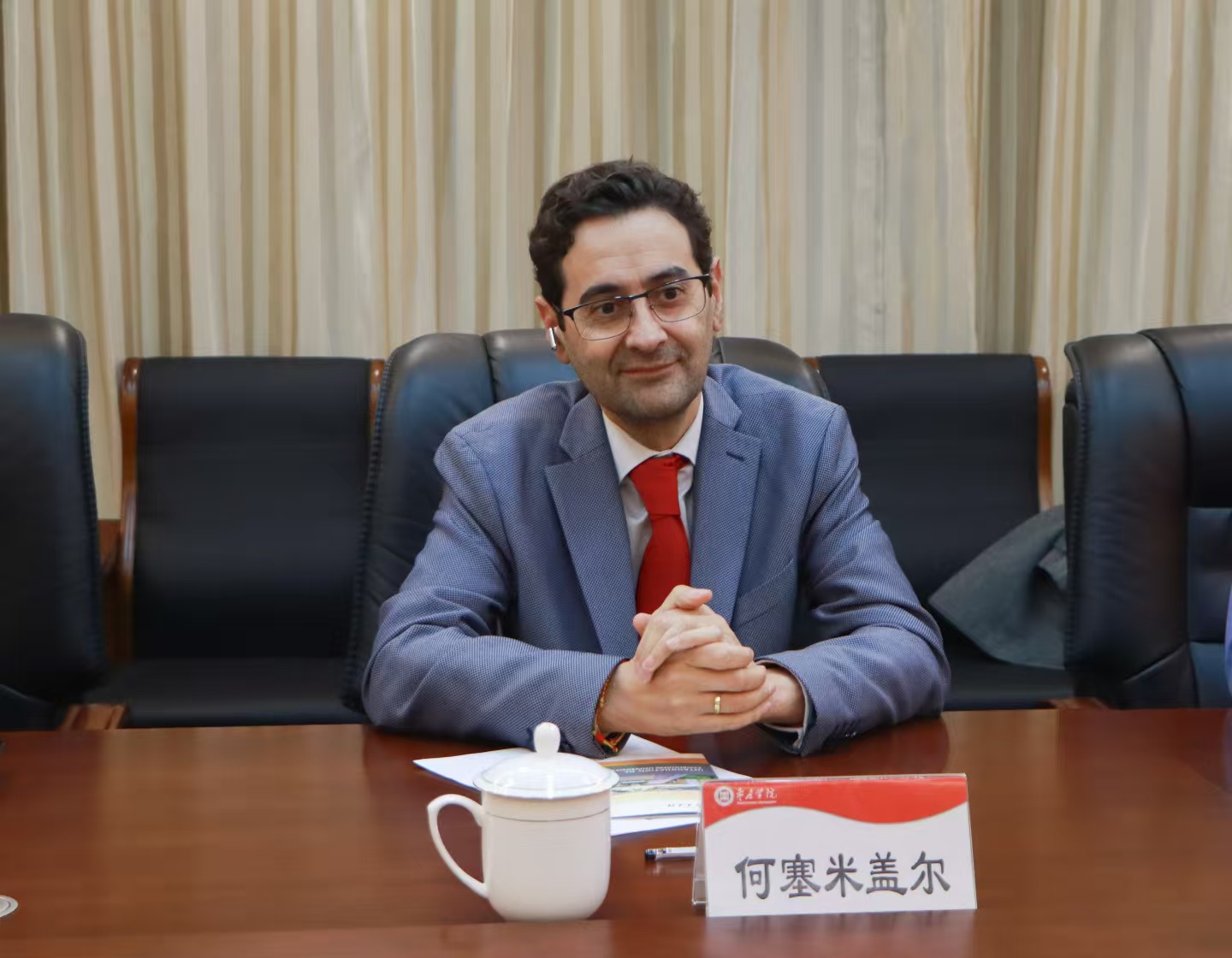 20241209滚球官网与西班牙萨拉曼卡大学签署合作协议2.jpg